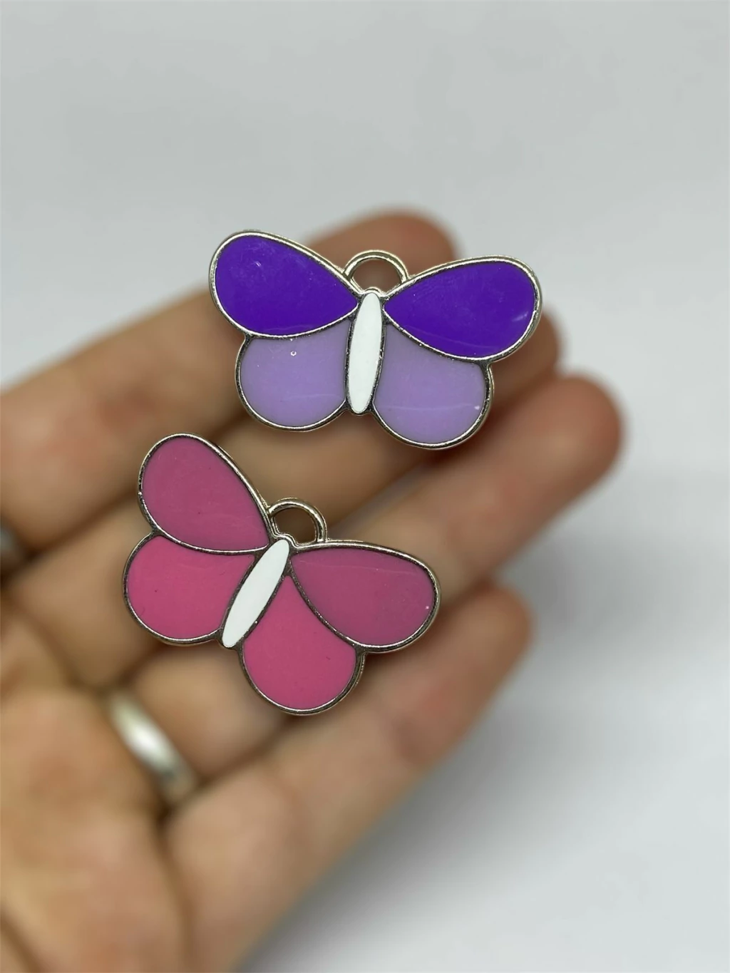 Dije mariposa