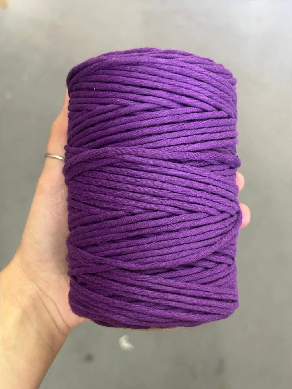 Violeta Hilo Macrame (40 hebras - 135mts)