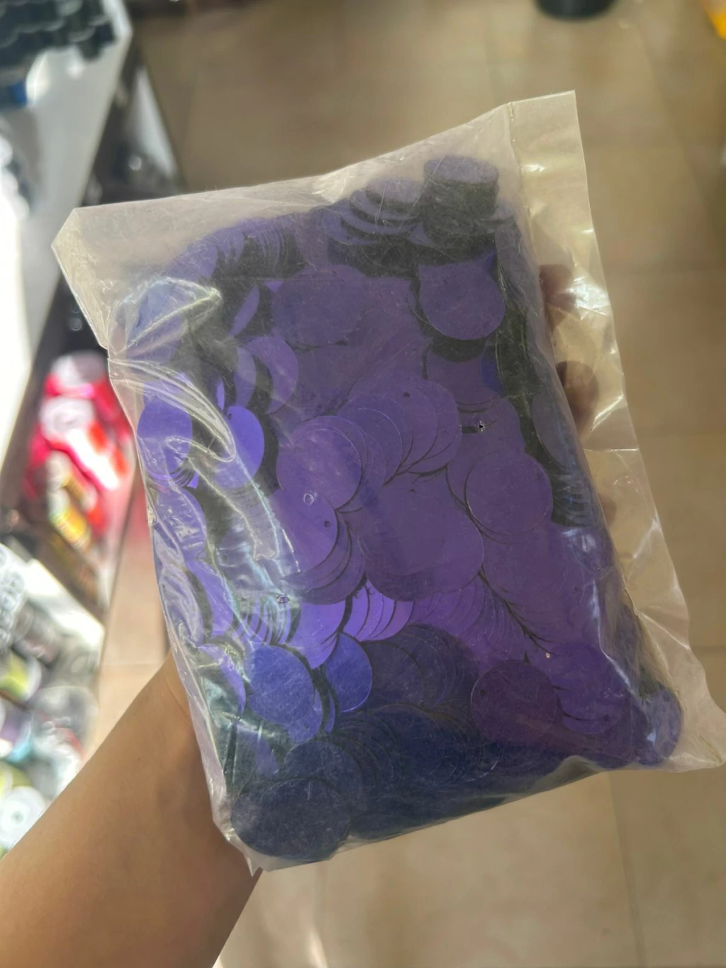 Lentejuelon violeta 20mm x250grs