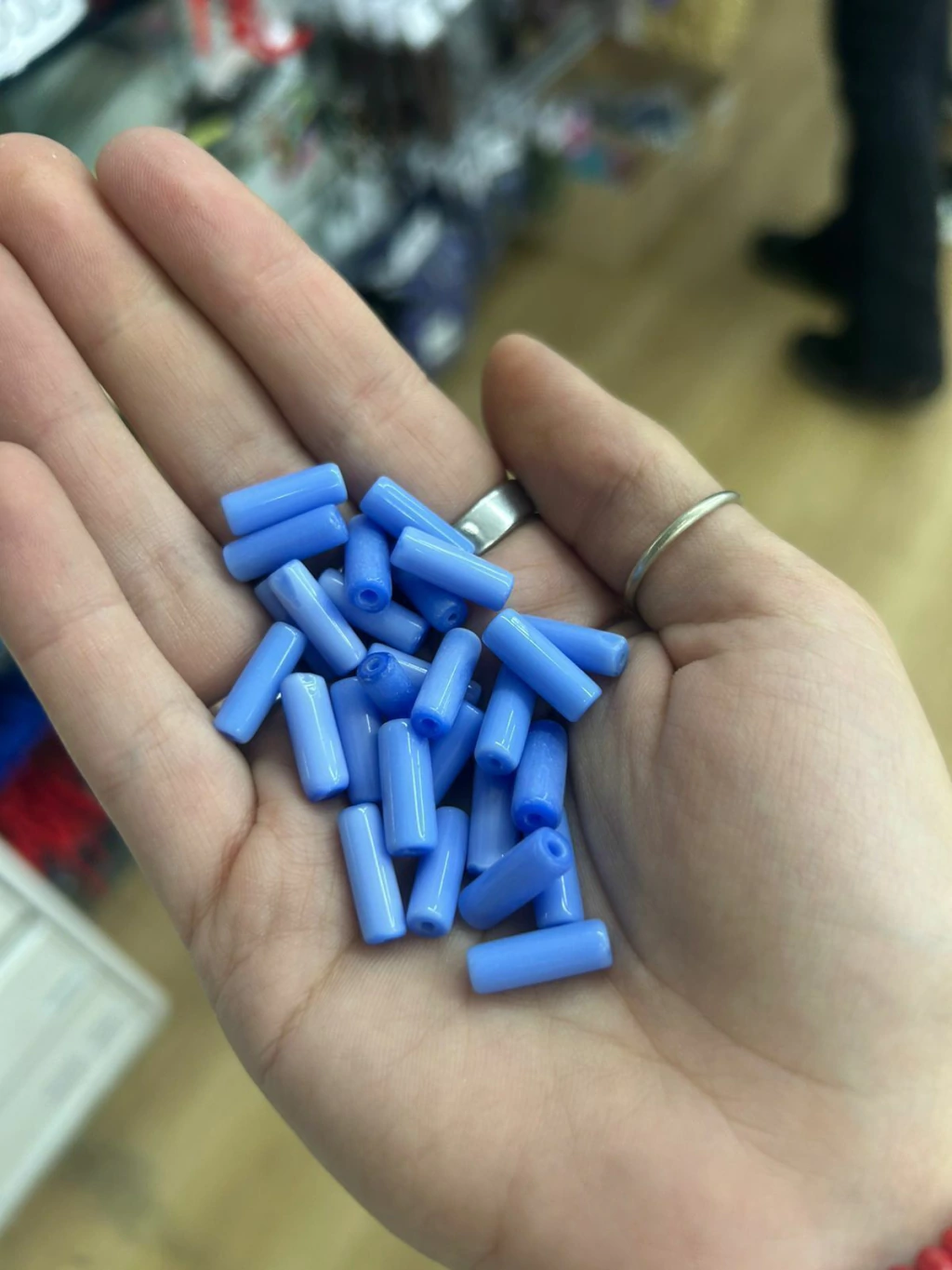 tubo largo azul ojo de gato (x20grs aprox)