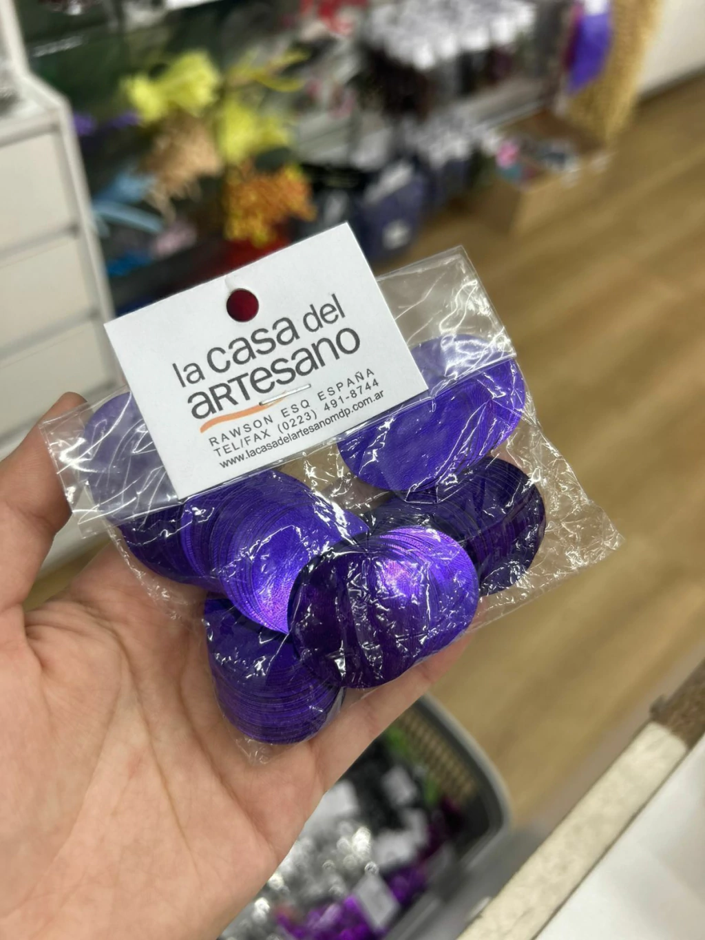 Lentejuela violetas 30mm (aprox 30grs)
