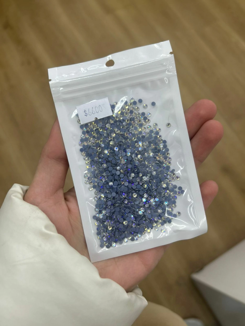 Strass termoadhesivo tornasolado (medida: SS10) (aprox 1440 brillos)