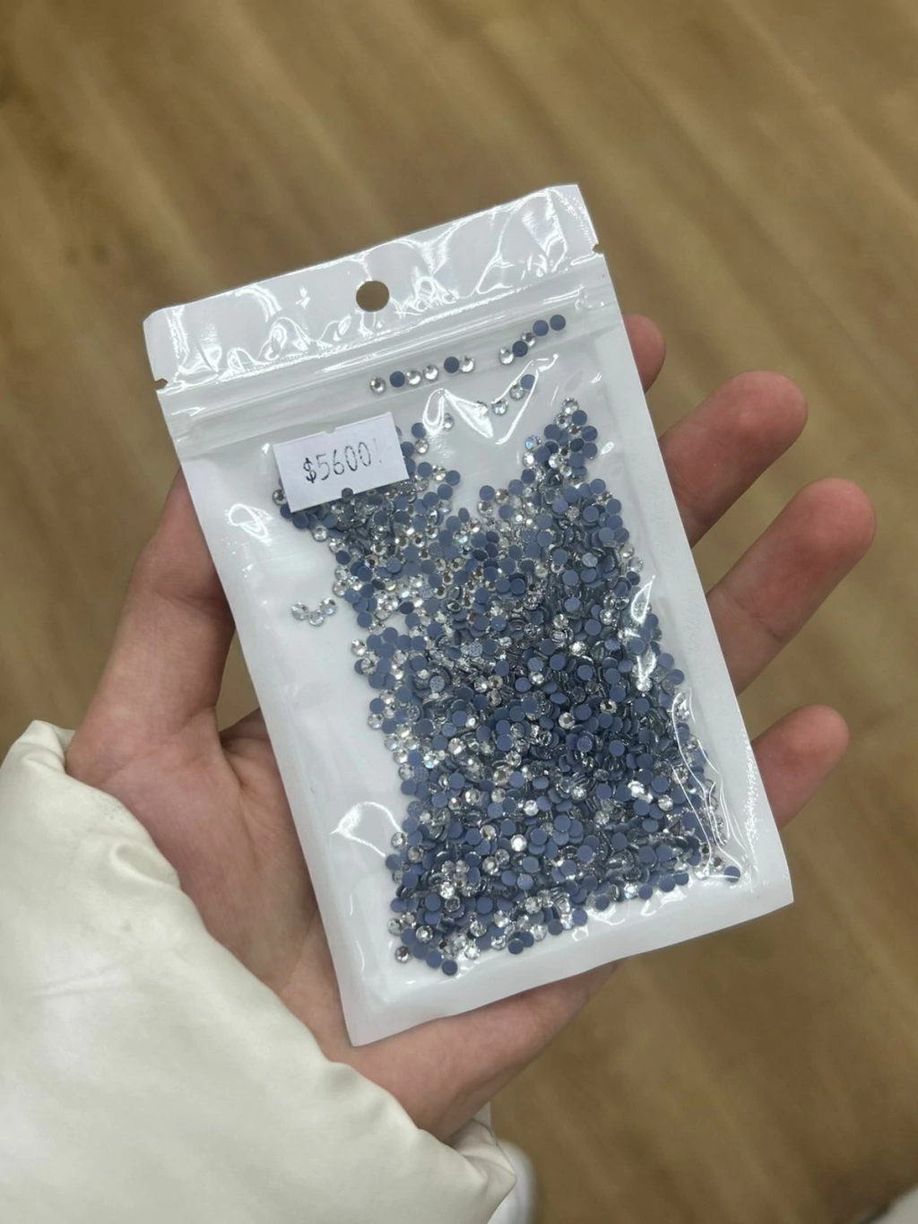 Strass termoadhesivo plateado (medida: SS10)