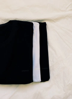 kit essentials (3 camisetas basicas) - Stoked Company