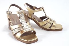 Sandalias Guillermina Cuero Taco Madera Acrílico Quica