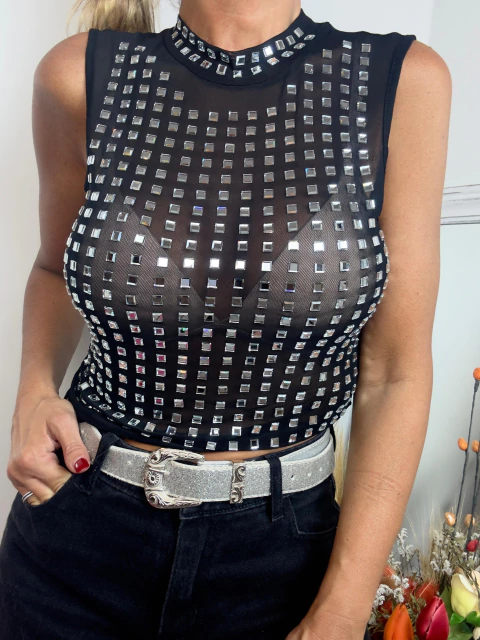 Musculosa Premium Media Polera Tul con Tachas Cuadradas