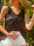 Musculosa Importada Escote V con Puntilla - tienda online