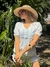 Camisola Premium Broderie Calada Cuello 'V' en internet