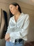 Camisa Premium "Marbella" - Satén Cuello 'V' - tienda online