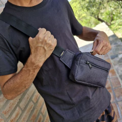 Riñonera tres compartimentos BLACK JASPEADA - comprar online