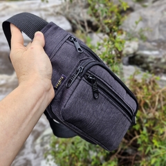 Imagen de Riñonera cuatro bolsillos JASPEADA BLACK