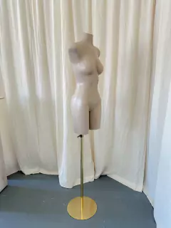 Imagen de TORSO FIBRA BASE PLATO BRONCE