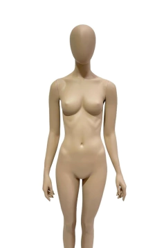 MANIQUI LUCIA en internet