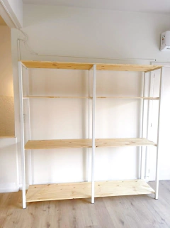 ESTANTERIAS Y MESA PARA LUQUI BABY STUFF - tienda online