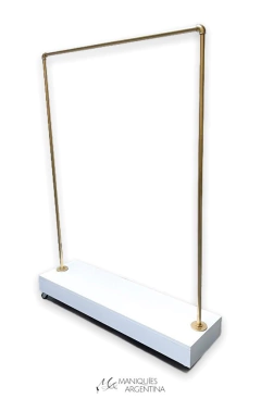 PERCHERO SOHO SIMPLE CON BASE ANCHA - Maniquies Argentina