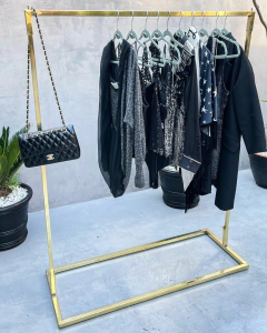 PERCHERO MINIMALISTA BRONCE Y CROMO