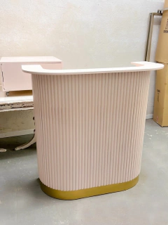 MOSTRADOR CHELSEA CURVO en internet