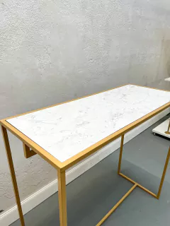 Mesa dorada mediana - Maniquies Argentina