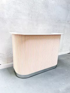 MOSTRADOR CHELSEA CURVO - Maniquies Argentina