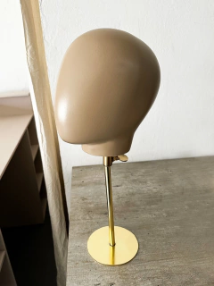 Imagen de CABEZA FIBRA EXHIBIDORA BASE BRONCE