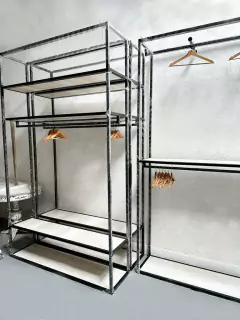 ESTRUCTURA CON ESTANTES Y BARRALES - comprar online