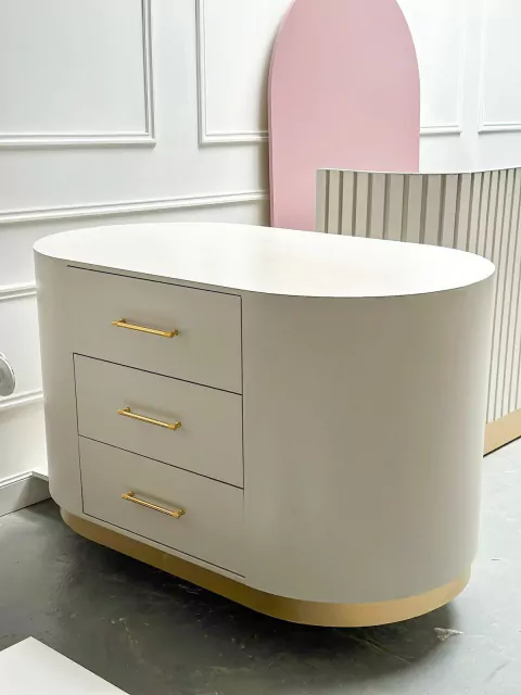 MESADA TIPO ISLA OVALADA