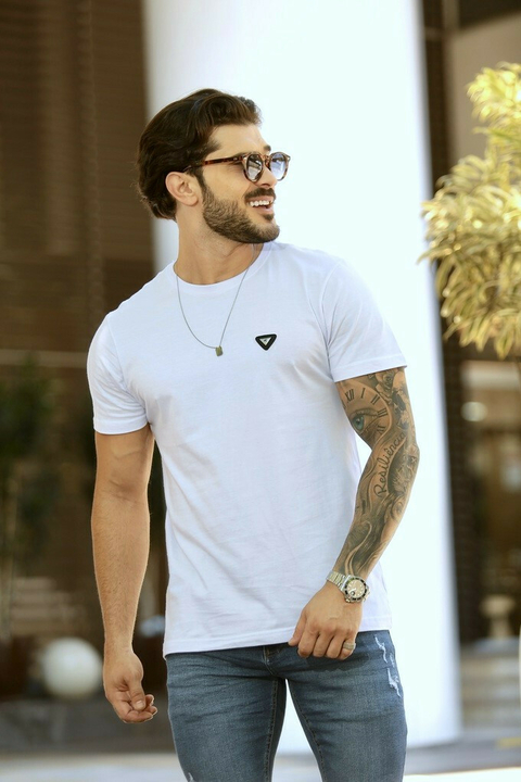 Camiseta manga curta plaquinha revanche