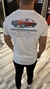 Camiseta masculina manga curta bolso frontal carro rock&soda