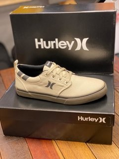 Tênis Hurley Creme na internet
