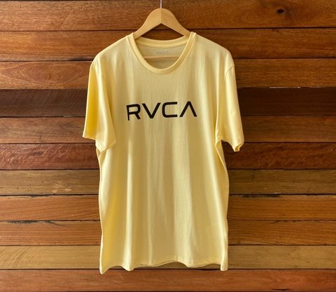 Camisa RVCA amarelo