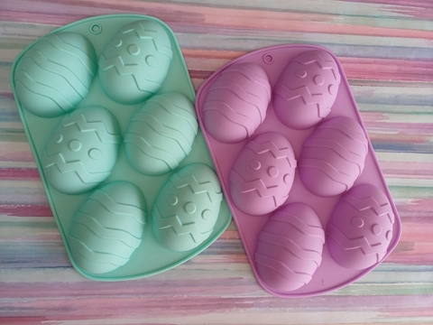 MOLDE DE SILICONA PARA HUEVO DECORADO x1 G47-039D15