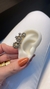 3115 Piercing Fake 3 Flores Banhado a Ouro - Carine Maia Acessórios