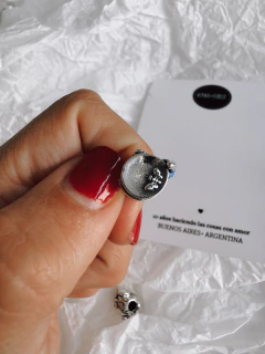 Charm SOMBRERO ALICIA EN EL PAÍS DE LAS MARAVILLAS en internet