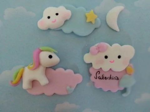 Souvenirs Unicornios Iman Porcelana Fria Nubes Corazones