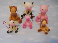 Souvenirs 20 Buhos Ositos Jirafas Animalitos Porcelana Fria. - Nubecitas