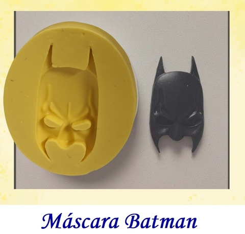 AGL 093 - MOLDE MÁSCARA BATMAN