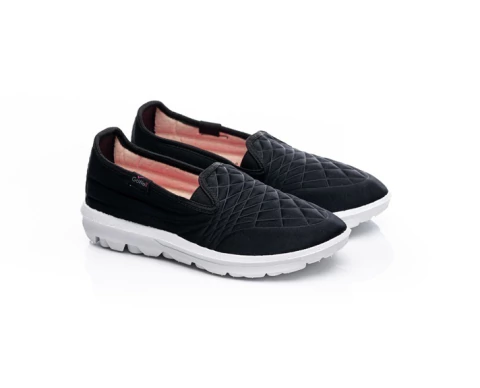 Zapatilla Lorena - Negro #2040 - comprar online