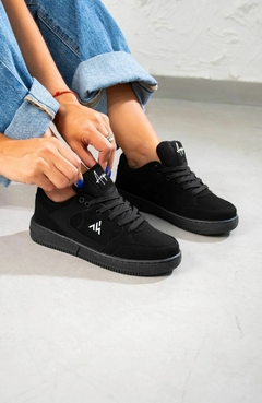 WEST Negro - comprar online