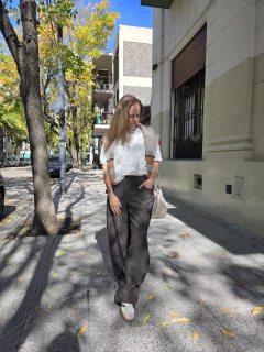 Imagen de Pantalón NORA con Botón