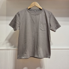Remera POCKET en internet