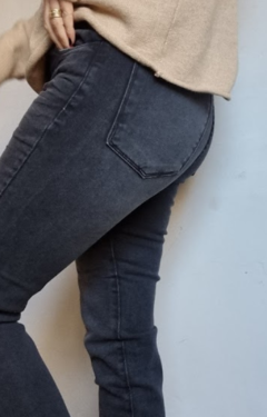 Jean JUSTINA Negro - comprar online