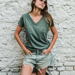Remera LIV GLOW - comprar online