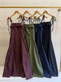 VESTIDO AURORA MIDI na internet