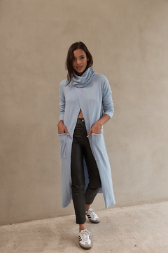 SWEATER PEOPLE 24"