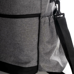 Imagen de BOLSO MATERO BLACK CON PARLANTE BT INCLUIDO