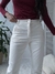 JEAN MOM ARIES OFF WHITE (N175A) en internet