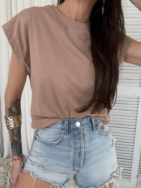 REMERA AMELIA (TREM015) L021 - comprar online