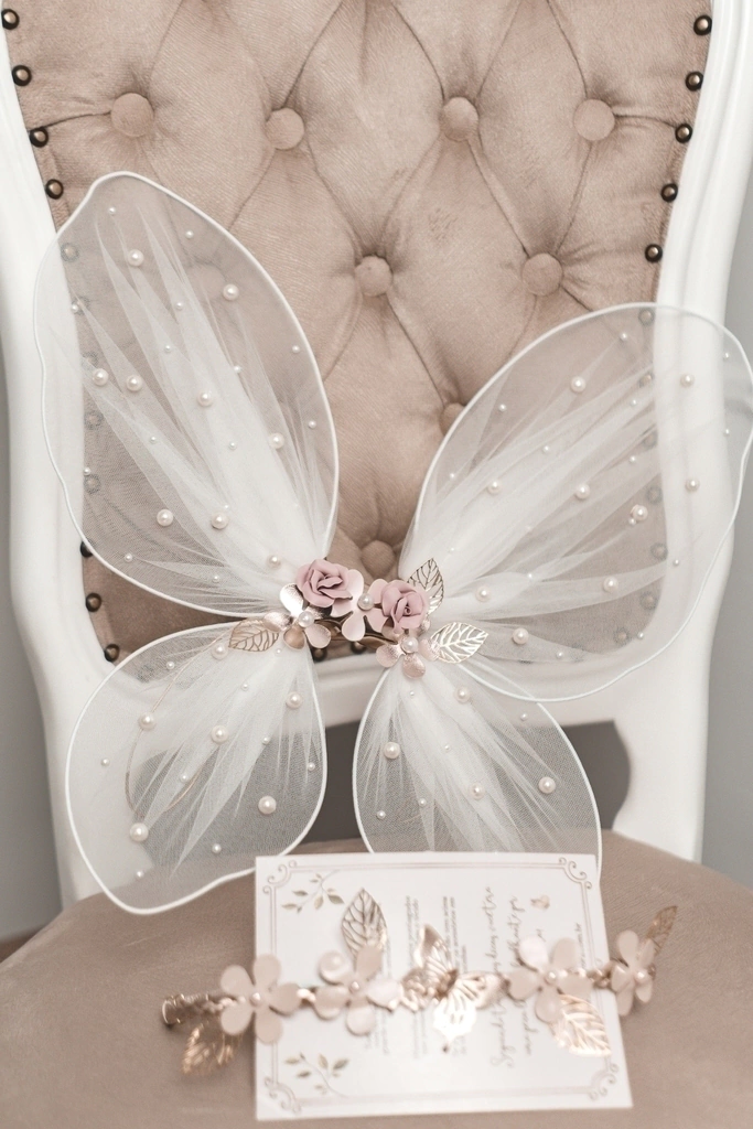 Asas de fada caminho floral - branco
