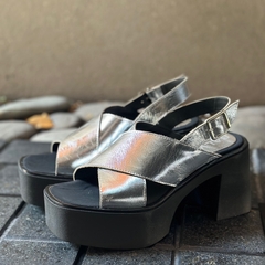Sandalias Lola plata. - tienda online