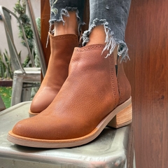 Bota Fely suela en internet